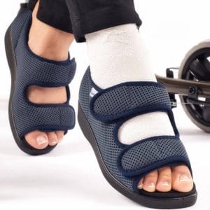 Verbandschoen merk varomed model goteborg in kleur blauw voorbeeld