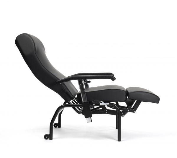 Normandie relaxstoel kleur zwart in ligstand