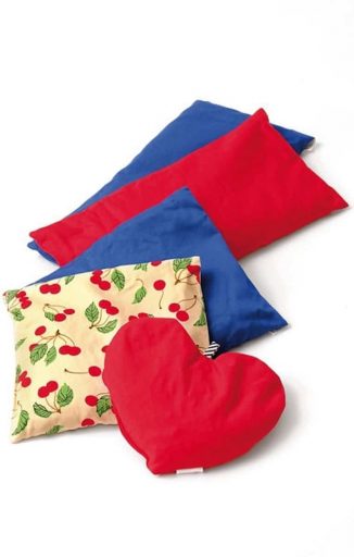 SISSEL_Kersenpitkussen_cherry_thuiszorgwinkel_bloesemprint_kersenmotief_rood_blauw_HSIS-150.0XX-1.jpeg SISSEL_Kersenpitkussen_cherry_thuiszorgwinkel_bloesemprint_kersenmotief_rood_blauw_HSIS-150.0XX-1.jpeg