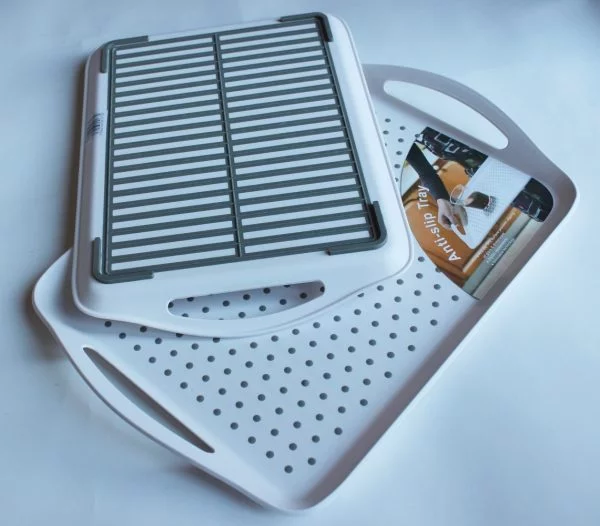 StayPut dienblad met antislip laag boven en onderkant zichtbaar