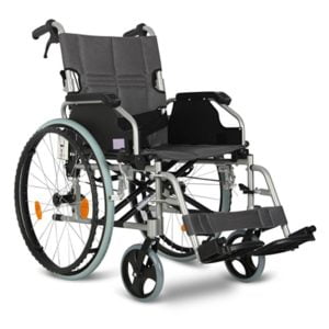 Rolstoel Aidapt DeLuxe VA165 lichtgewicht aluminium rolstoel met grootwielen en dubbel remsysteem in grijs.