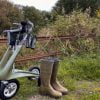 Rollator Carbon Overland Buiten van Thuiszorgwinkel.nl