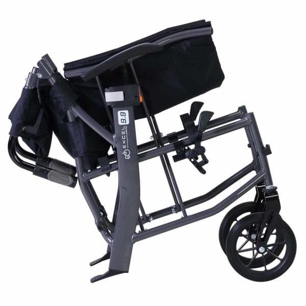 De lichtgewicht zelfbeweger rolstoel weegt slechts 10,9 kg. Dit is de kleur grijs ingeklapt