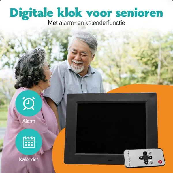 Deze dementieklok is speciaal ontworpen om in één oogopslag belangrijke informatie weer te geven, zoals de tijd, de dag, welk dagdeel het is en de datum.