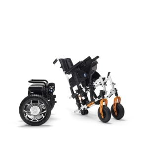 elektrische rolstoel Verso met afneembare accu zodat zeer licht om mee te nemen. Verkrijgbaar in diverse kleuren en afgestemd op uw wensen. detail 2 delen