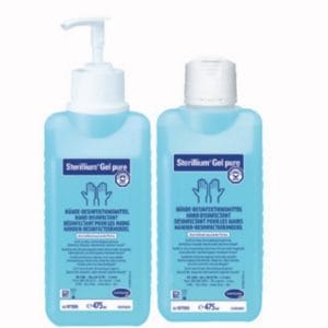Handdesinfectie Sterillium Gel pure, twee blauwe flessen alcoholgel in verschillende maten met pomp- en klikdop.