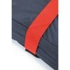 Detail van het Matras Novacare ASX 6 Digital met rode draag- of bevestigingsriem over donkerblauwe drukcellen.