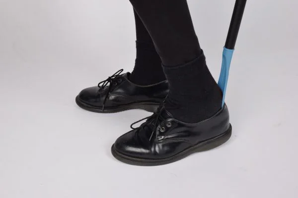 Shoehelper van Thuiszorgwinkel.nl in de kleur blauw/zwart