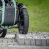 De scootmobiel Sterling S800 kan obstakels rijden van 10 cm hoog