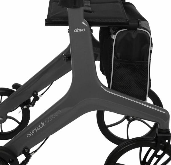 De Rollator Carbon Aerowalk van het merk Drive in de kleur grijs