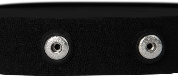 Zwarte VirtuFit bluetooth hartslagband borstband met twee metalen drukknopen op elastische strap.