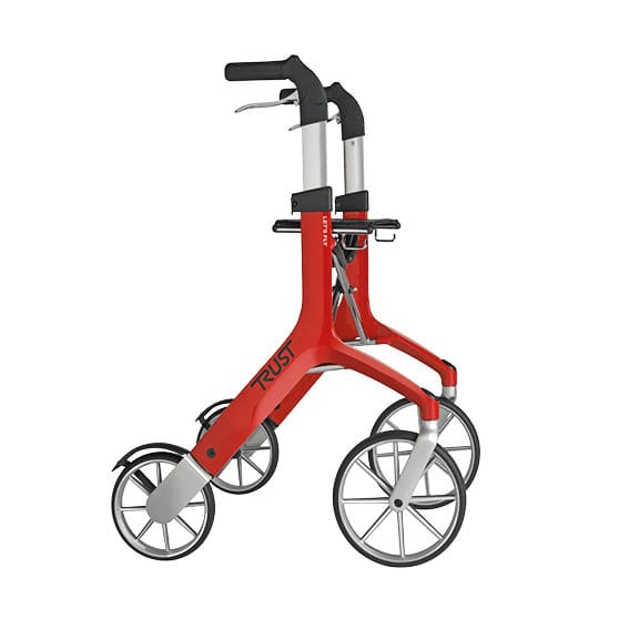 Rode Trustcare Let's Fly rollator met vier grote wielen en slank aluminium frame op witte achtergrond