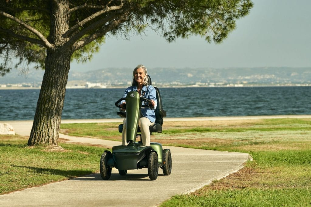 Scootmobielregels: waar mag u rijden, hoe snel en wat moet u regelen?